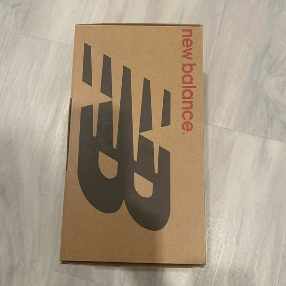 New Balance Sneakers - Picture 6 of 6